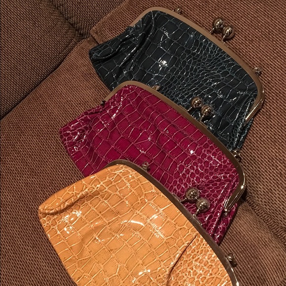 Kisslocker Patent Leather Purses - Picture 1 of 4